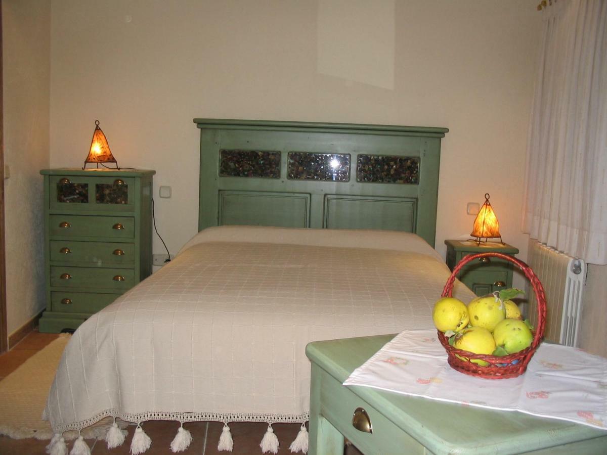Hotel Rural Los Frutales เซร์เซดียา ภายนอก รูปภาพ